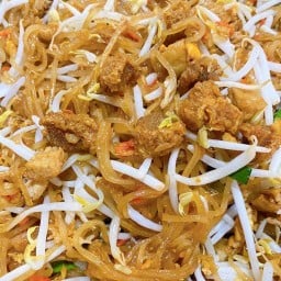 Padthai Kitchen Mam (ผัดไทย คิดเช่นแหม่ม)