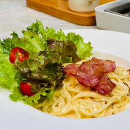 สปาเก็ตตี้คาโบนาร่าเบค่อน