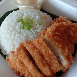 ไก่กรอบราดข้าว