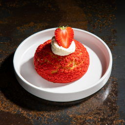 Choux Strawberry