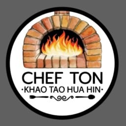 Chef Ton Khao Tao