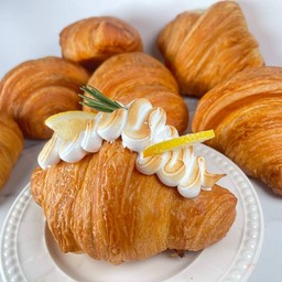 Lemon Curd With Italian Meringue