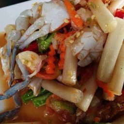 ยำสายบัวปูม้า