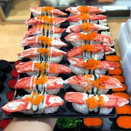 Snow Crab Sushi with Salad Dressing