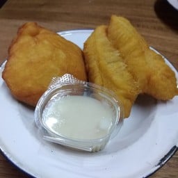 อาหารเช้า โก๋เค็ม 1 ตัว+เปา 1 ตัว +นมข้น