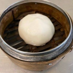 ซาลาเปาไส้ไหล ไข่เค็มลาวา