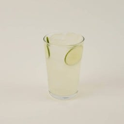 มะนาวโซดาเย็น