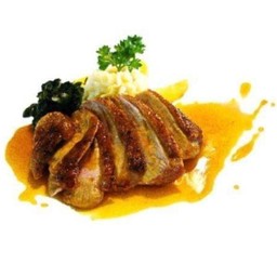 อกเป็ดราดซอสส้ม (Duck breast a l.orange)