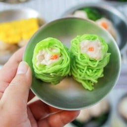 บะหมี่หยกพันกุ้ง