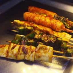 หมูปิ้งไก่ปิ้งเตาถ่าน หน้าแมคคอร์มิค
