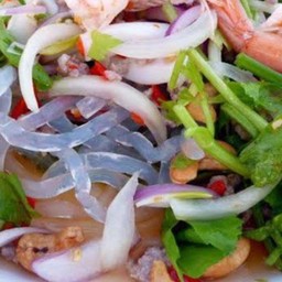 ยำเส้นแก้วทะเล