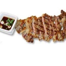 เนื้อย่างจิ้มแจ่ว (Grilled beef with spicy sauce)