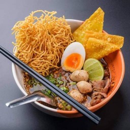 หมูน้ำตก