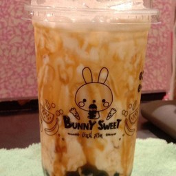 นมสดบราวน์ชูก้า
