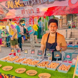 กันจัง ทาโกะยากิตลาดหน้าเขื่อน&ตลาดทางรถไฟ