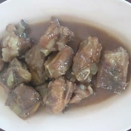 ซี่โครงหมูอบซีอิ๊ว