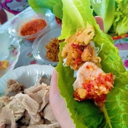 เมี่ยงหมูคอนโด