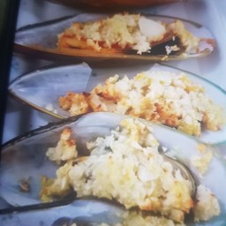 หอยแมลงภู่นิวซีแลนด์อบกระเทียม