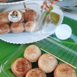 กล่องละ 6 คู่