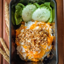 ข้าวไข่ขยี้หมูสับ