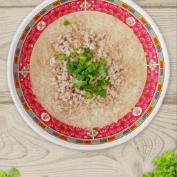 ข้าวต้มหมูสับ