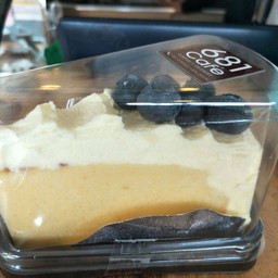 บัตเตอร์บูลเบอรี่เค้ก