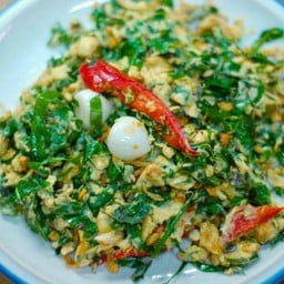 ใบเหลียงผัดไข่