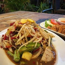 ส้มตำ ป่า ปูปลาร้า