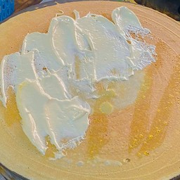 เครปครีมขนมเบื้อง