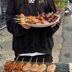 หมูปิ้ง แจ็คกี้