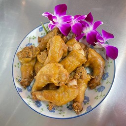 คอไก่ ฟรีน้ำจิ้มรสเด็ด