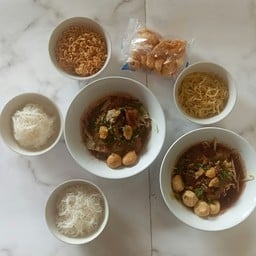 เตี๋ยวเรือ สูตร กูเอง  0000