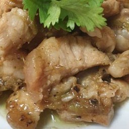 3ชั้นล้วน ผัดกระเทียมพริกไทย เป็นกับข้าว ฟรีข้าว1ถุง