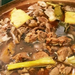 ก๋วยเตี๋ยวเรือเนื้อตุ๋น