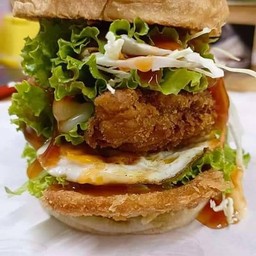 Giant and Burger สาขาเมืองเอก เมืองเอก