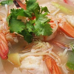 ต้มยำ กุ้ง น้ำใส ฟรีข้าว 1ถุง