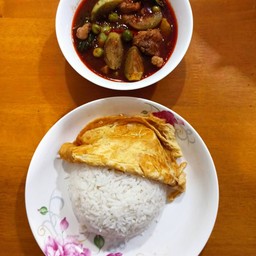 ชุดข้าวแกงป่าไก่ใข่เจียว