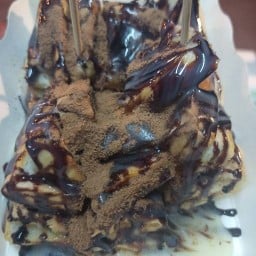 ปัง ฉ่ำ เยิ้ม