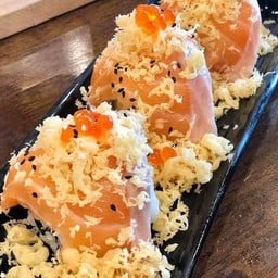 โรลแซลมอนเทมปุระ ( 3 คำ)