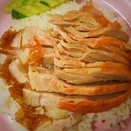 ข้าวหน้าเป็ดย่าง+หมูกรอบ