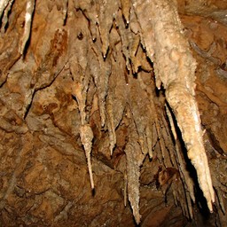 ถ้ำแก้ว