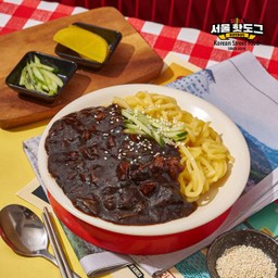 จาจังมยอนไก่ 자장면 jajangmyeon