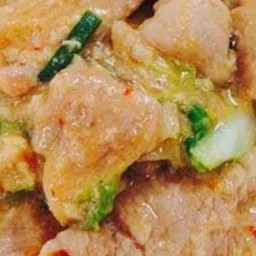 สุกี้หมูเด้ง(น้ำรึแห้งระบุด้วยนะคะ)