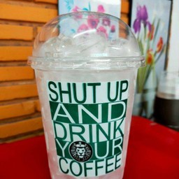 น้ำแข็งเปล่าใหญ่