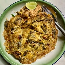 ผัดไทยหอย