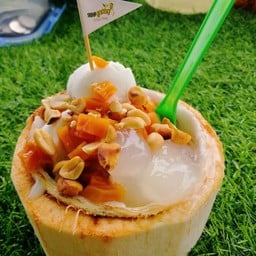 ไอติมกะทิสดหน้าโรงเรียนวัดบ้านฉาง