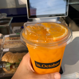 น้ำส้มโซดา