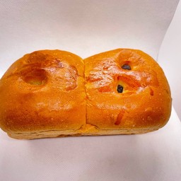 ปังแพลูกเกด