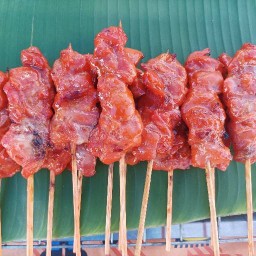 ไก่แดงขวัญใจแรงงาน🐔🐓