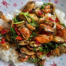 Basil With Mussels